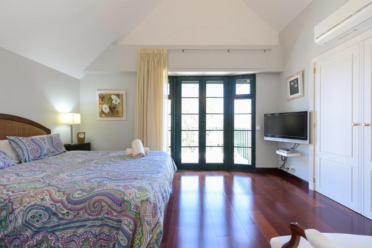 House With Cozy Garden Bbq And Free Parking Villa Santa Brigida  Bagian luar foto